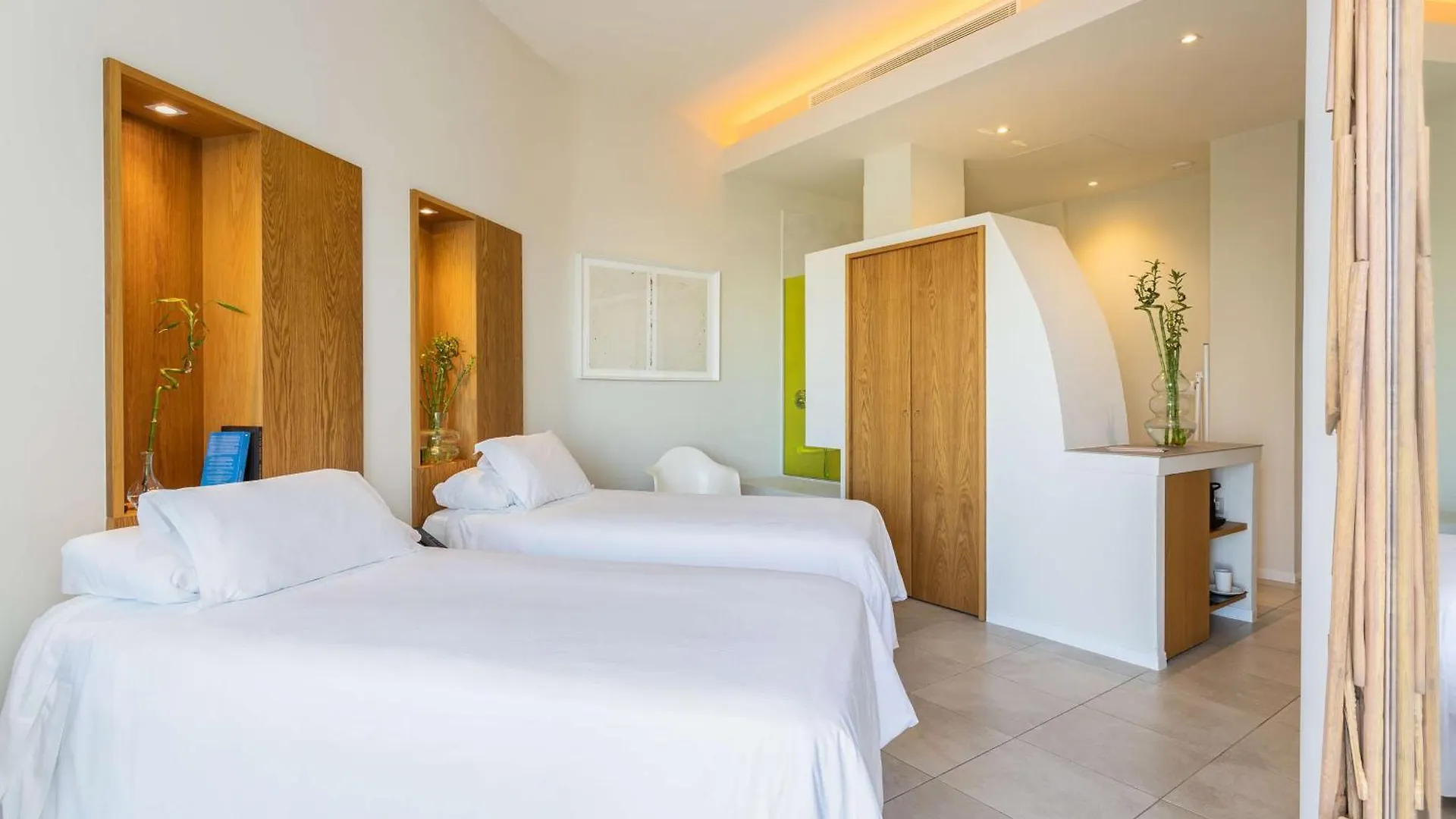 Resort Higueron Hotel Malaga, Curio Collection by Hilton Fuengirola