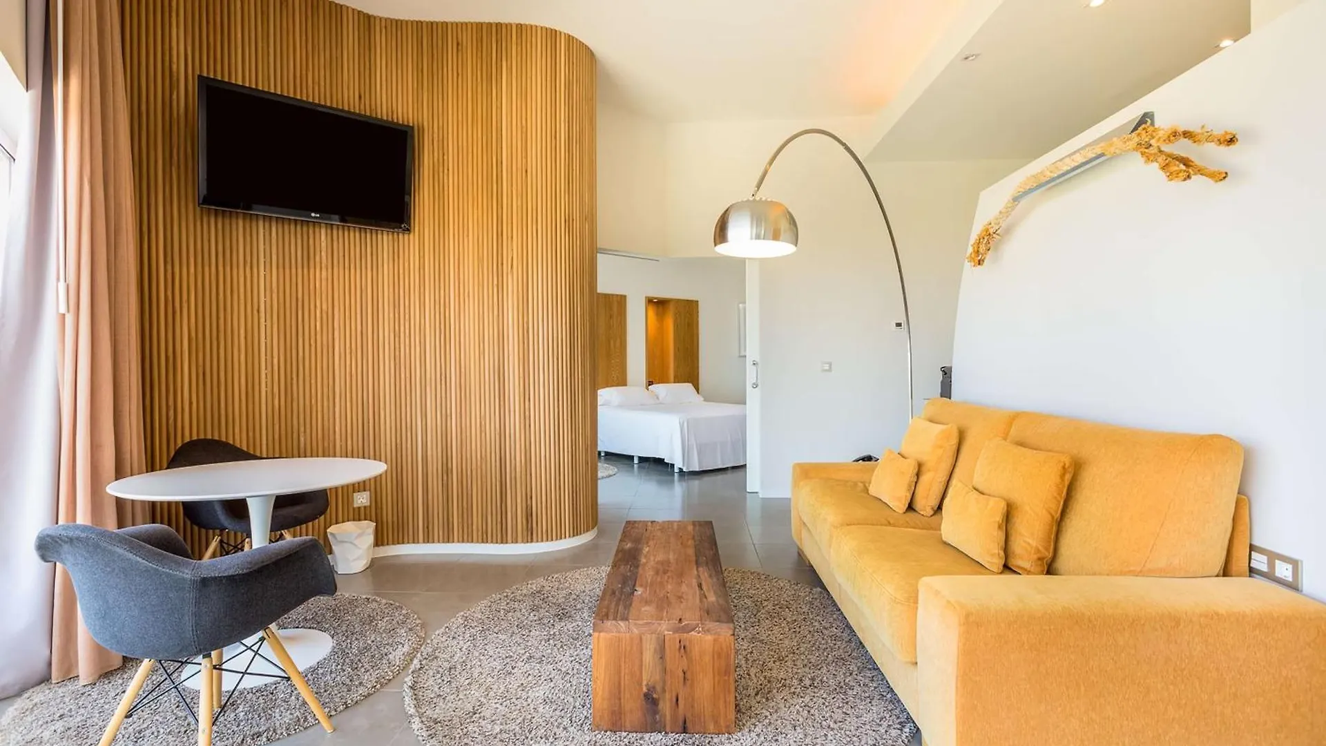 ***** Resort Higueron Hotel Malaga, Curio Collection by Hilton Fuengirola España